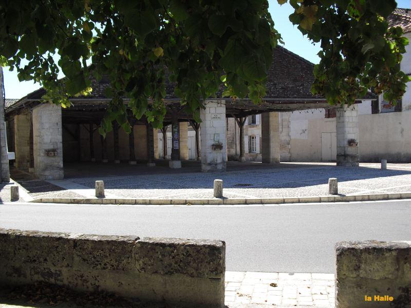 La halle - lieu du marché 