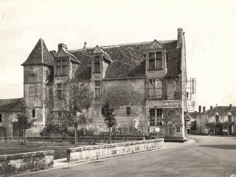 Manoir de Nanchapt côté Place Marché Dieu